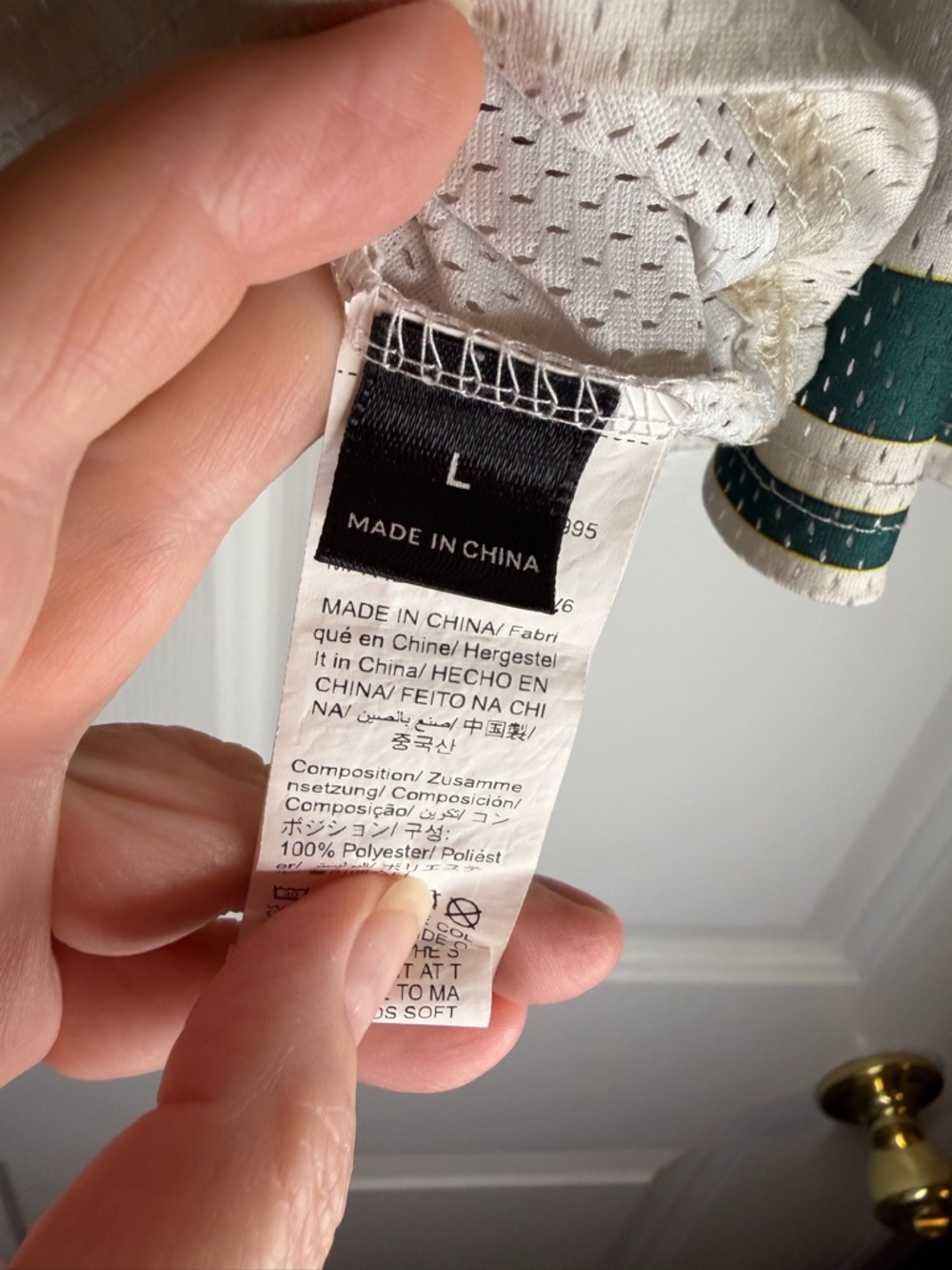 SHEIN White Cropped Eagle Graphic Jersey Activewear Sz Large - Picture 4 of 7